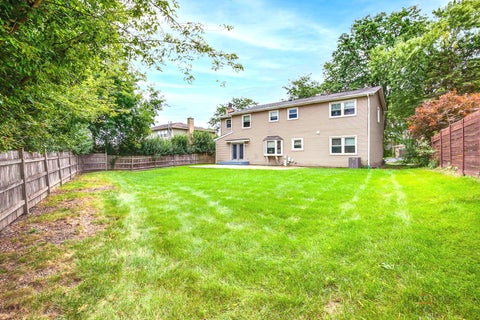 Tiny photo for 562 Applegate Lane, Lake Zurich, IL 60047 (MLS # 12779686)