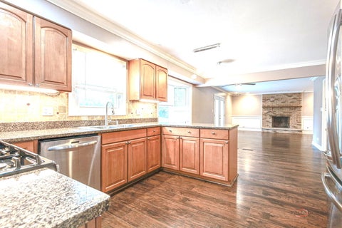 Tiny photo for 562 Applegate Lane, Lake Zurich, IL 60047 (MLS # 12779686)