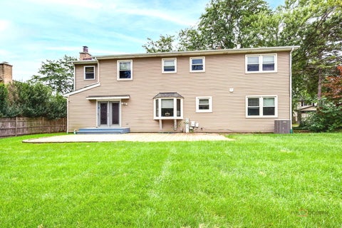 Tiny photo for 562 Applegate Lane, Lake Zurich, IL 60047 (MLS # 12779686)
