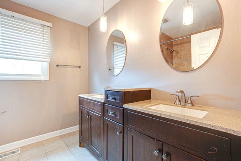 Tiny photo for 562 Applegate Lane, Lake Zurich, IL 60047 (MLS # 12779686)
