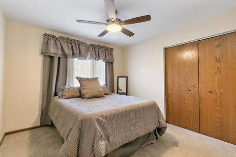 Tiny photo for 1021 Pheasant Trail, Carol Stream, IL 60188 (MLS # 12761150)