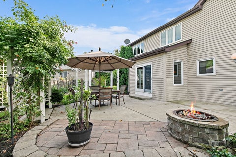 Tiny photo for 1021 Pheasant Trail, Carol Stream, IL 60188 (MLS # 12761150)