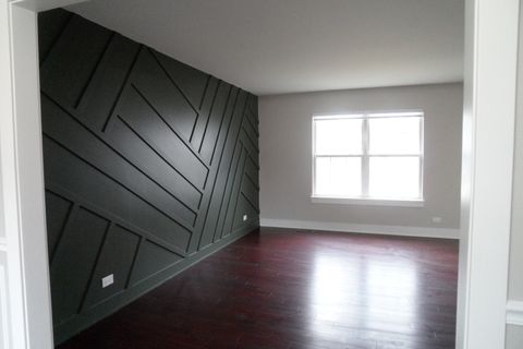 Tiny photo for 573 Ryegrass Trail, Aurora, IL 60504 (MLS # 12580114)