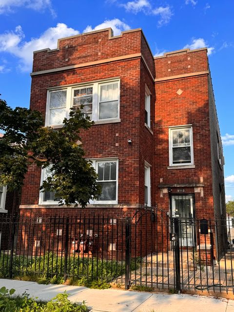 6113 S Sacramento Avenue Chicago IL 60629