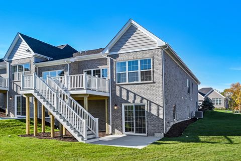 12235 Copper Ridge Drive 18 Lemont IL 60439