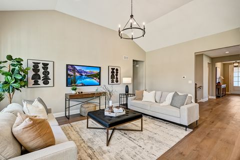 Tiny photo for 12235 Copper Ridge Drive #18, Lemont, IL 60439 (MLS # 12324028)