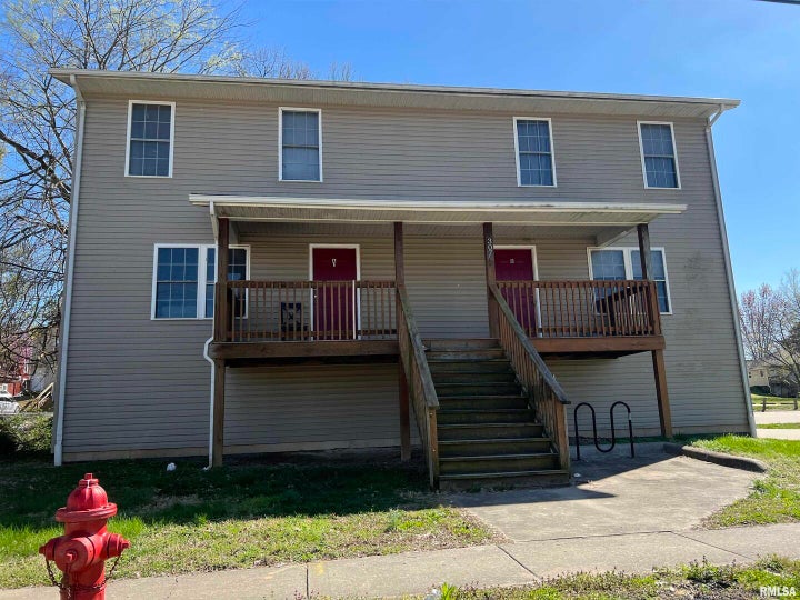 Photo 1 of 26 — 305 & 307 E MILL Street, Carbondale, IL 62901