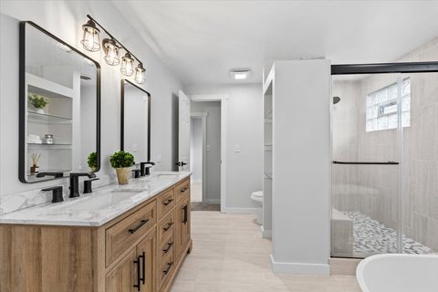 Tiny photo for 10206 S Saint Louis Avenue, Evergreen Park, IL 60805 (MLS # 12567824)