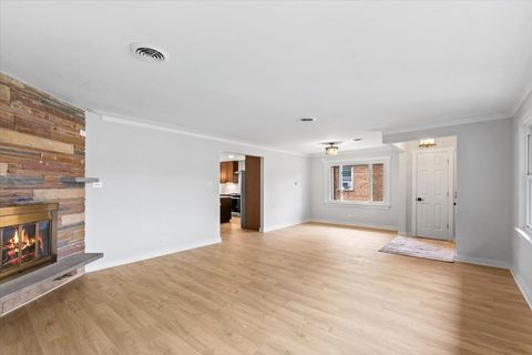 Tiny photo for 10206 S Saint Louis Avenue, Evergreen Park, IL 60805 (MLS # 12567824)