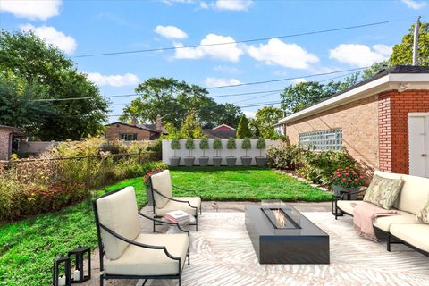 Tiny photo for 10206 S Saint Louis Avenue, Evergreen Park, IL 60805 (MLS # 12567824)