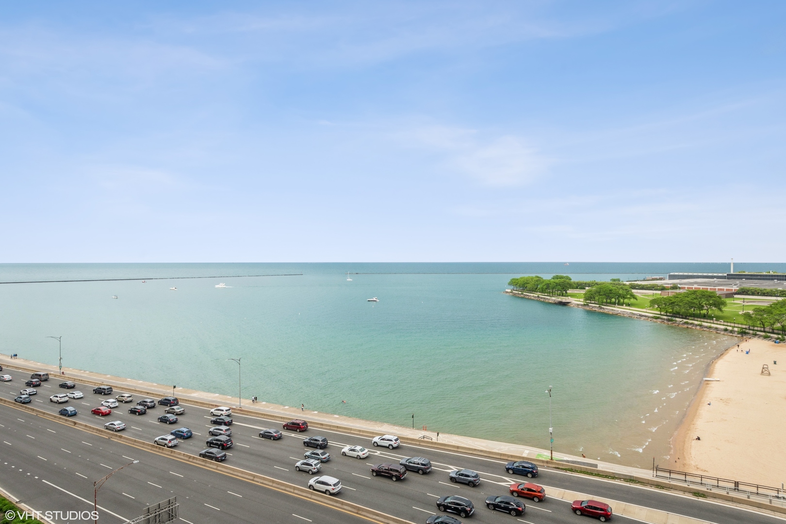 600 N Lake Shore Drive 915