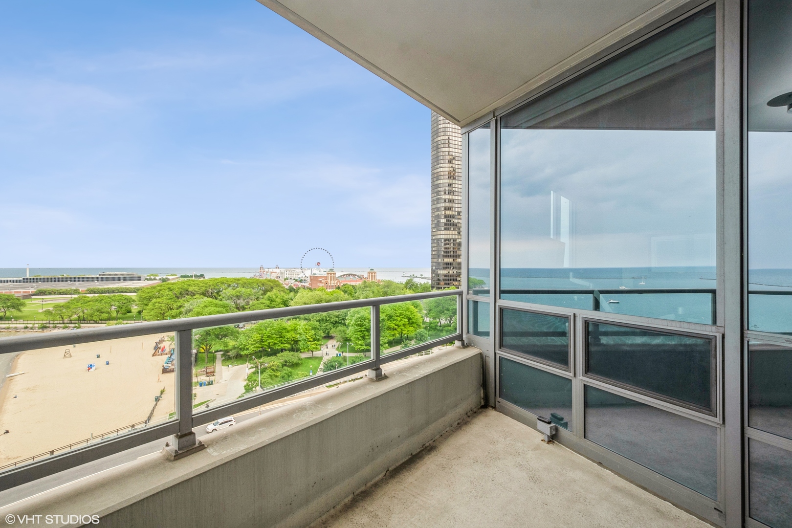 600 N Lake Shore Drive 915