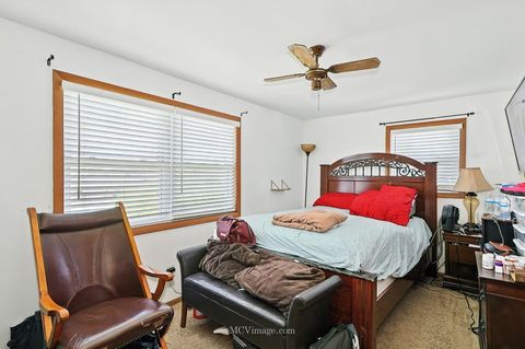 Tiny photo for 404 E Maple Drive, Glenwood, IL 60425 (MLS # 12369758)
