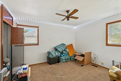 Tiny photo for 404 E Maple Drive, Glenwood, IL 60425 (MLS # 12369758)