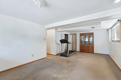Tiny photo for 404 E Maple Drive, Glenwood, IL 60425 (MLS # 12369758)
