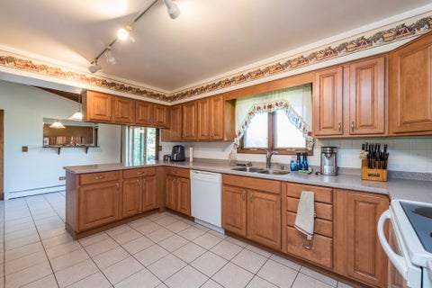 Tiny photo for 11850 W 29th Street, Beach Park, IL 60099 (MLS # 12789392)