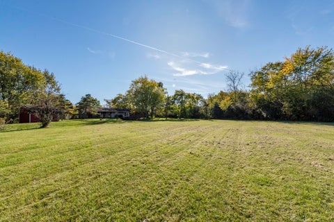 Tiny photo for 11850 W 29th Street, Beach Park, IL 60099 (MLS # 12789392)