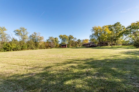 Tiny photo for 11850 W 29th Street, Beach Park, IL 60099 (MLS # 12789392)