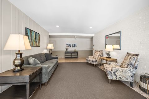 Tiny photo for 2333 Central Street #206, Evanston, IL 60201 (MLS # 12686072)