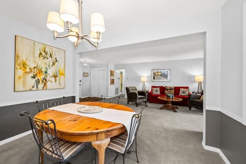 Tiny photo for 2333 Central Street #206, Evanston, IL 60201 (MLS # 12686072)