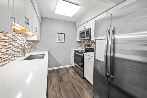 Tiny photo for 2333 Central Street #206, Evanston, IL 60201 (MLS # 12686072)
