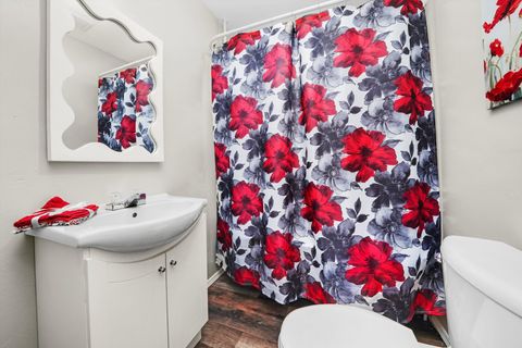 Tiny photo for 2059 Market Street, Blue Island, IL 60406 (MLS # 12505079)