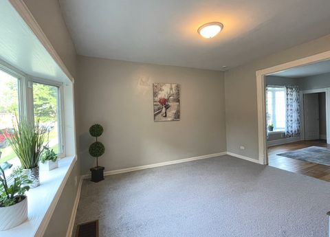 Tiny photo for 2059 Market Street, Blue Island, IL 60406 (MLS # 12505079)