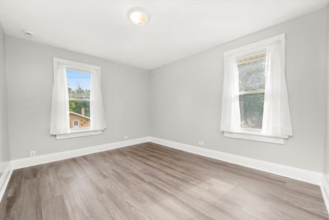 Tiny photo for 2059 Market Street, Blue Island, IL 60406 (MLS # 12505079)