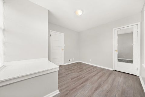 Tiny photo for 2059 Market Street, Blue Island, IL 60406 (MLS # 12505079)