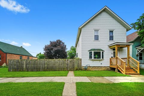 Tiny photo for 2059 Market Street, Blue Island, IL 60406 (MLS # 12505079)