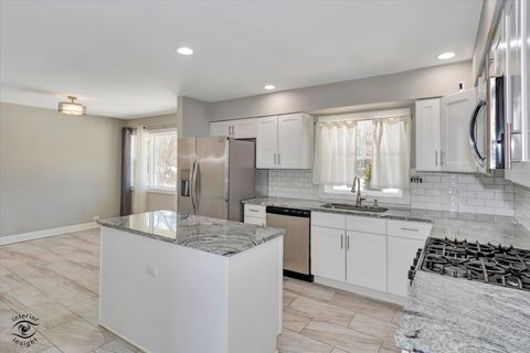 Tiny photo for 31 Graymoor Lane, Olympia Fields, IL 60461 (MLS # 12570486)