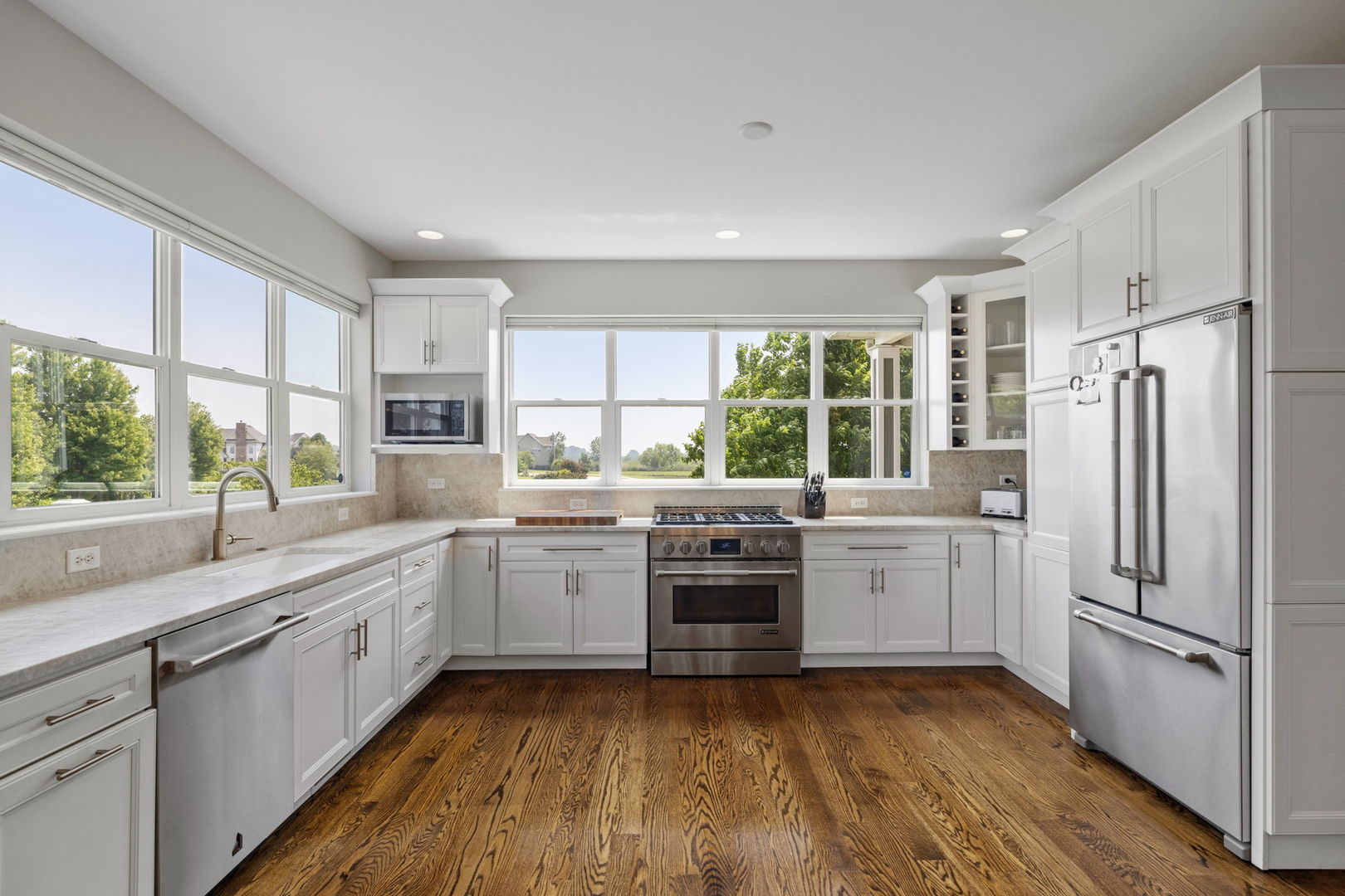 12433 Dublin Lane