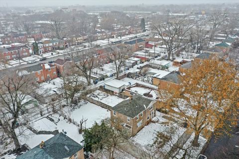 Tiny photo for 9656 S chappel Avenue, Chicago, IL 60617 (MLS # 12530940)