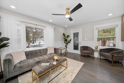 Tiny photo for 9656 S chappel Avenue, Chicago, IL 60617 (MLS # 12530940)