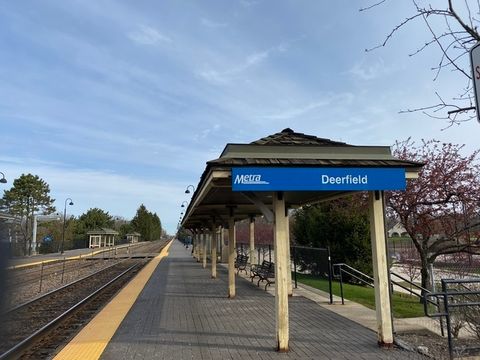 Tiny photo for 627 Grove Avenue, Deerfield, IL 60015 (MLS # 12609370)