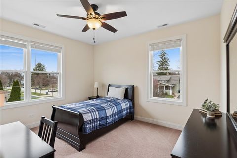 Tiny photo for 627 Grove Avenue, Deerfield, IL 60015 (MLS # 12609370)