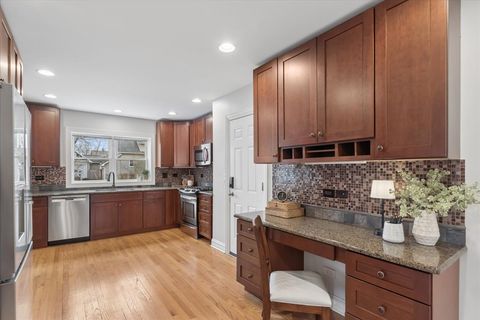 Tiny photo for 627 Grove Avenue, Deerfield, IL 60015 (MLS # 12609370)