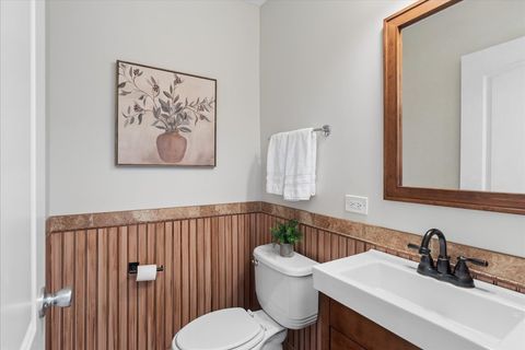 Tiny photo for 627 Grove Avenue, Deerfield, IL 60015 (MLS # 12609370)