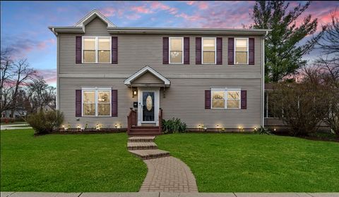 Tiny photo for 627 Grove Avenue, Deerfield, IL 60015 (MLS # 12609370)