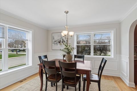 Tiny photo for 627 Grove Avenue, Deerfield, IL 60015 (MLS # 12609370)