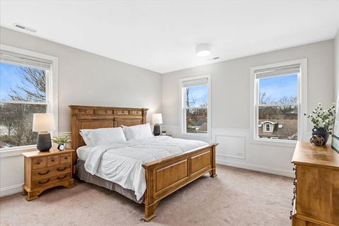 Tiny photo for 627 Grove Avenue, Deerfield, IL 60015 (MLS # 12609370)