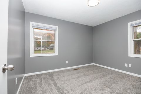 Tiny photo for 1006 E Empire Street, Bloomington, IL 61701 (MLS # 12501772)