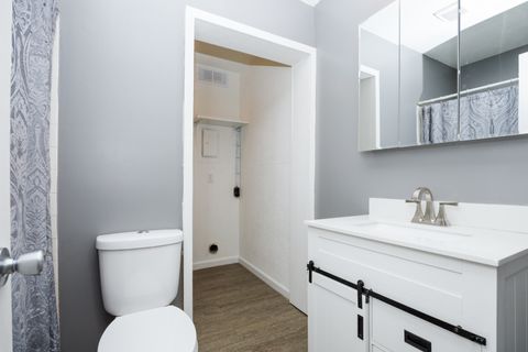 Tiny photo for 1006 E Empire Street, Bloomington, IL 61701 (MLS # 12501772)