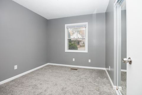 Tiny photo for 1006 E Empire Street, Bloomington, IL 61701 (MLS # 12501772)