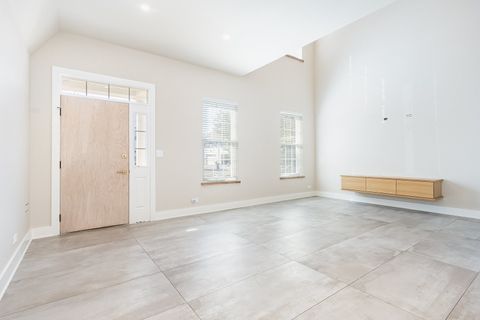 Tiny photo for 2526 Capitol Avenue #2526, Aurora, IL 60503 (MLS # 12452870)