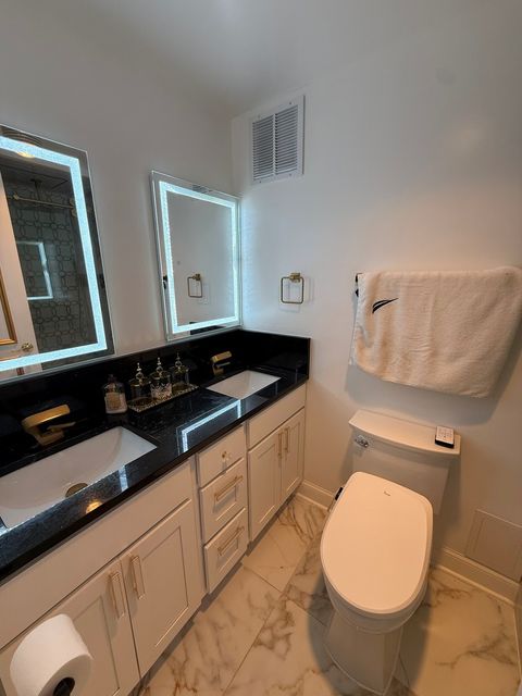Tiny photo for 505 N Lake Shore Drive #2017, Chicago, IL 60611 (MLS # 12578803)