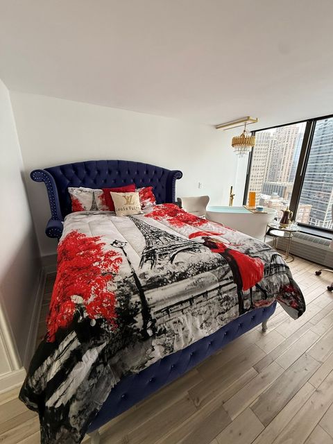 Tiny photo for 505 N Lake Shore Drive #2017, Chicago, IL 60611 (MLS # 12578803)