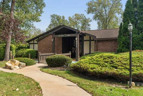 Tiny photo for 8225 Juniper Court #34D, Palos Hills, IL 60465 (MLS # 12740676)