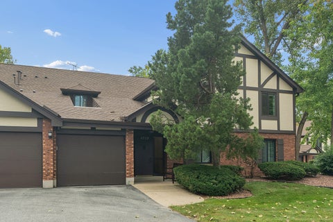Photo of 8225 Juniper Court #34D, Palos Hills, IL 60465 (MLS # 12740676)