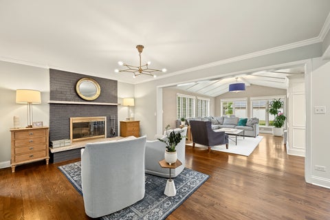 Tiny photo for 180 Cranston Court, Glen Ellyn, IL 60137 (MLS # 12797208)